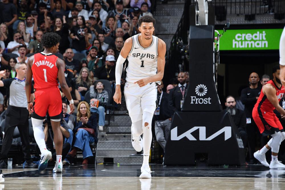 借助这样的 借助这样的