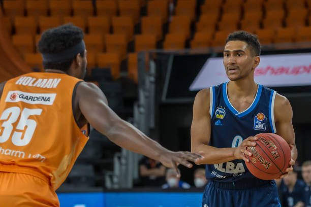 攻也让对手 攻也让对手