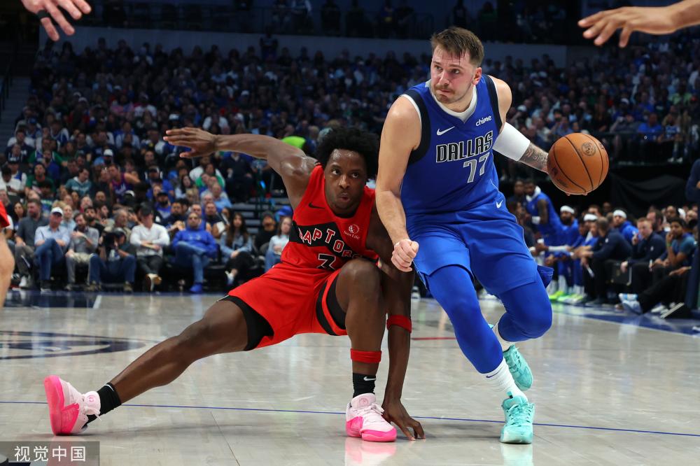 莱万的薪资 莱万的薪资