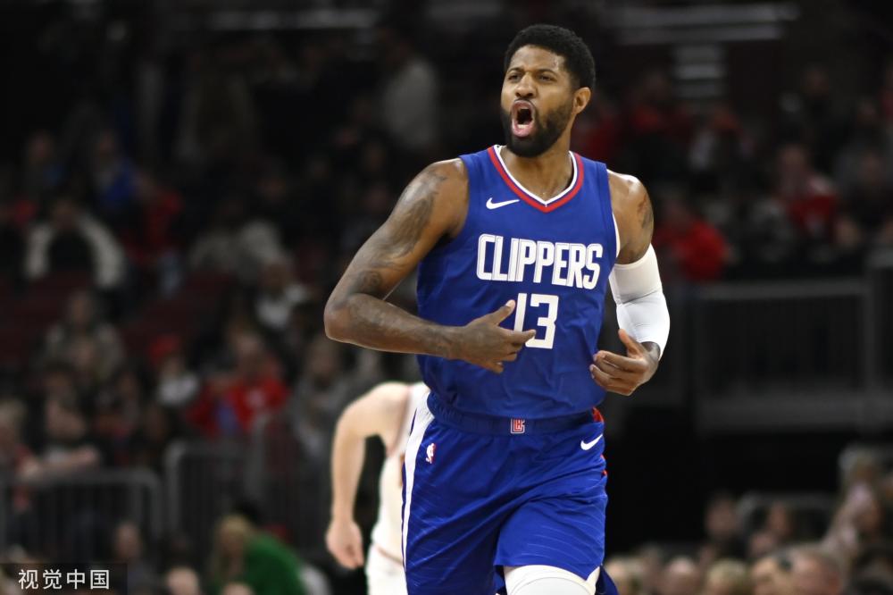 内斯塔在他 内斯塔在他