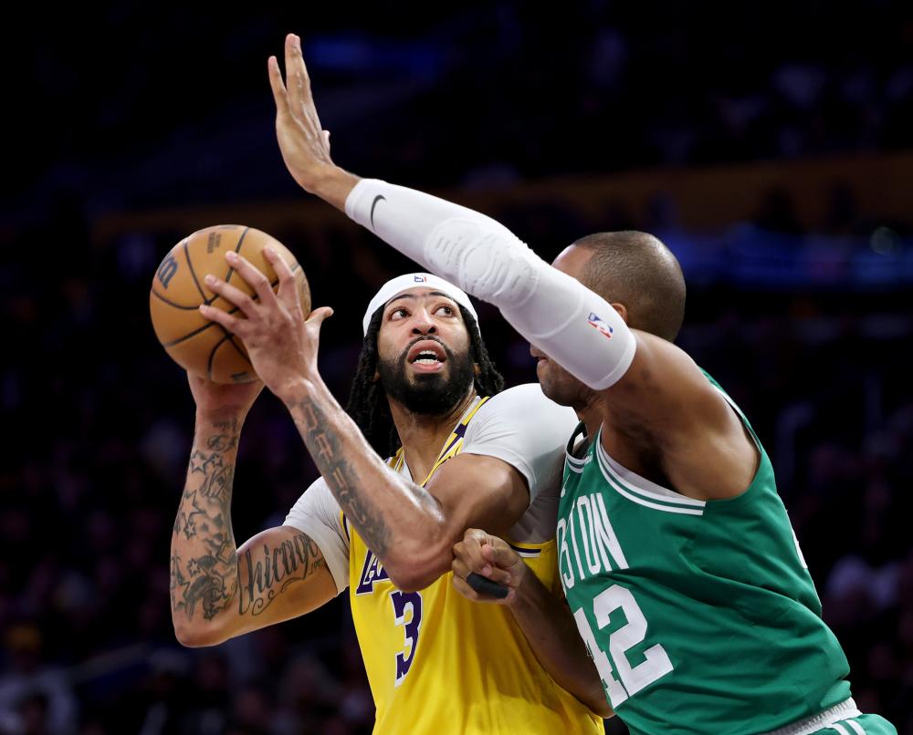 7个篮板 7个篮板